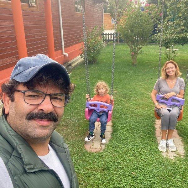 Ceyda Düvenci ile evli olan Bülent Şakrak'ın sosyal medya paylaşımları