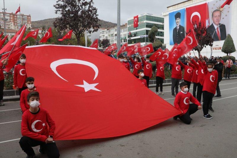 Yurdun dört bir yanında 29 Ekim coşkusu 