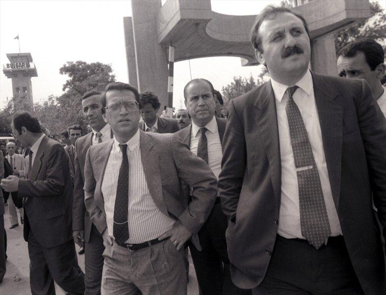 Vefatının 1. yılında fotoğraflarla Mesut Yılmaz