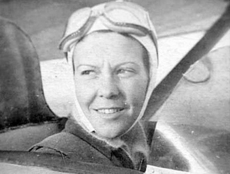 Cumhuriyetle birlikte ilkleri gerçekleştiren 'kadınlar'