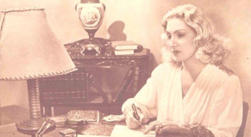 Cumhuriyetle birlikte ilkleri gerçekleştiren 'kadınlar'