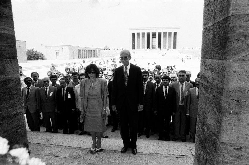 Vefatının 14. yılında fotoğraflarla Erdal İnönü 