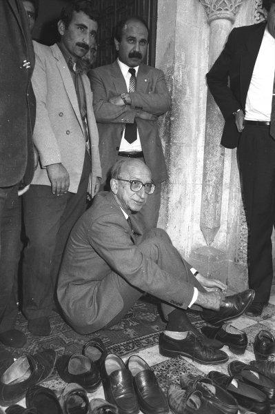 Vefatının 14. yılında fotoğraflarla Erdal İnönü 