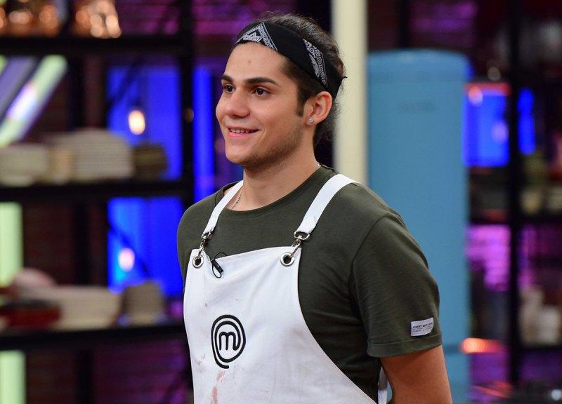 Masterchef 2021 kadrosu gelenler ve gidenler 