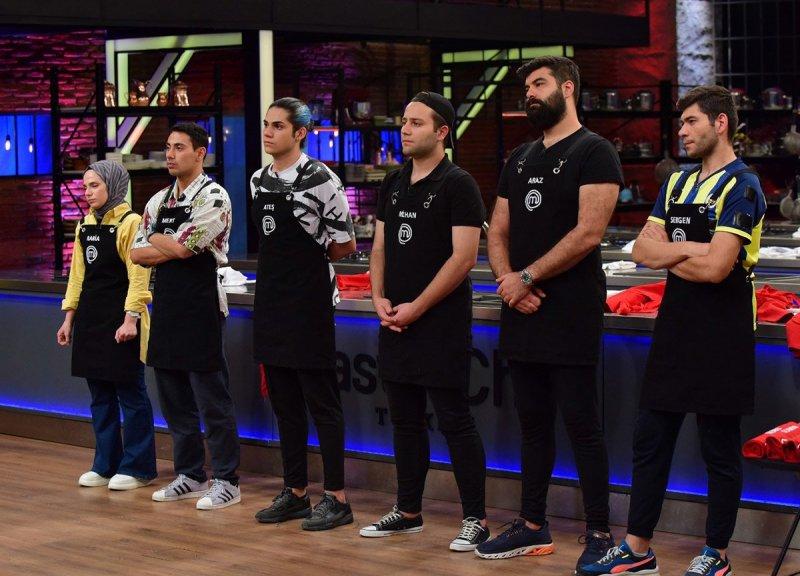 Masterchef 2021 kadrosu gelenler ve gidenler 