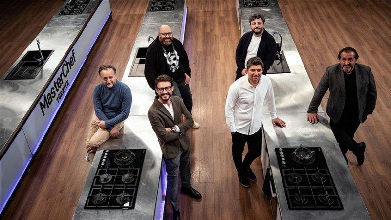 Masterchef 2021 kadrosu gelenler ve gidenler 