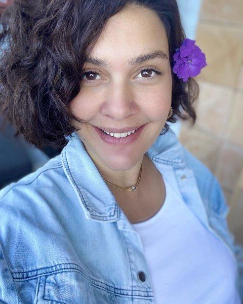 Bergüzar Korel üçüncü kez anne oldu: Fotoğraflarla hamilelik hali