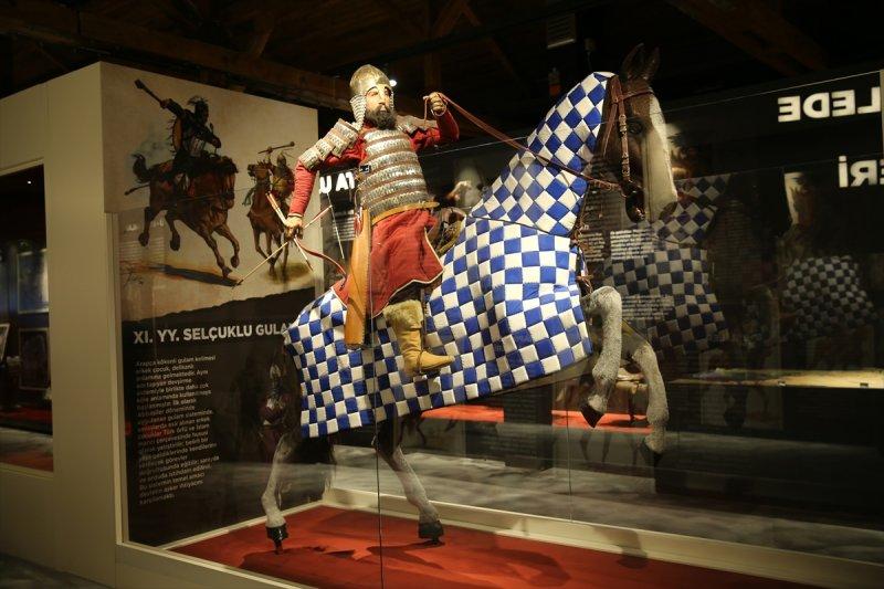 Sivas'ta 'Savaş Atları Müzesi' açıldı