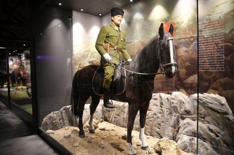 Sivas'ta 'Savaş Atları Müzesi' açıldı
