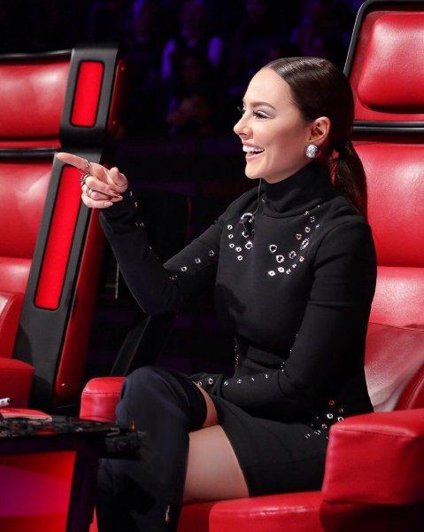 Ebru Gündeş'in O Ses Türkiye macerası: Kırmızı koltuk ona çok yakıştı 
