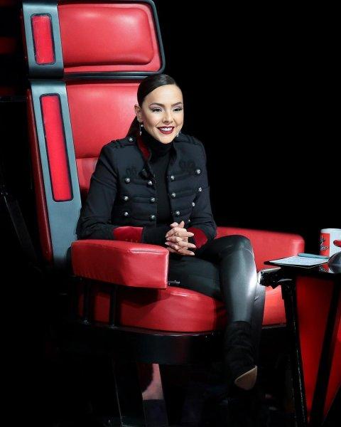 Ebru Gündeş'in O Ses Türkiye macerası: Kırmızı koltuk ona çok yakıştı 