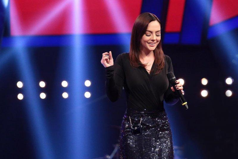 Ebru Gündeş'in O Ses Türkiye macerası: Kırmızı koltuk ona çok yakıştı 