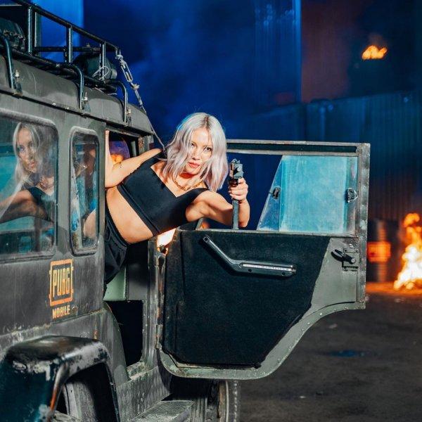 Ece Seçkin'in cesur fotoğrafları