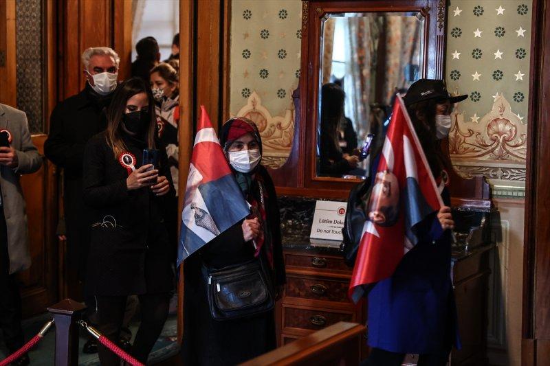 Yurt genelinde hayat saat 09.05'te 1 dakikalığına durdu 