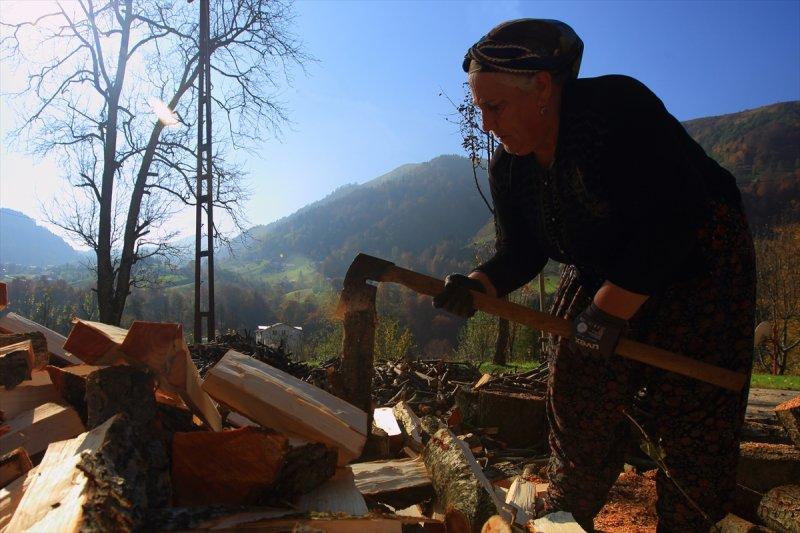 Karadenizli kadınların kış hazırlığı