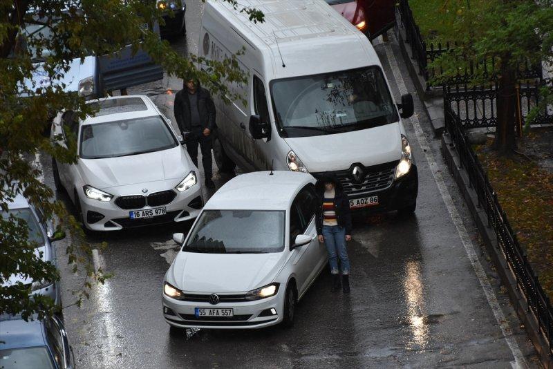 Yurt genelinde hayat saat 09.05'te 1 dakikalığına durdu 