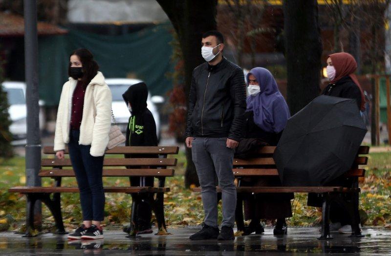 Yurt genelinde hayat saat 09.05'te 1 dakikalığına durdu 