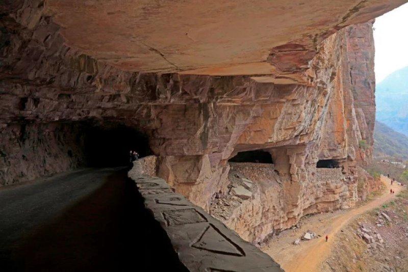 Dünyanın ulaşılması zor en tehlikeli yerleri