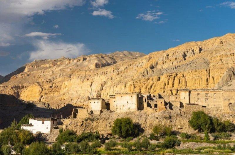 Dünyanın ulaşılması zor en tehlikeli yerleri