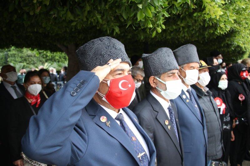 Yurt genelinde hayat saat 09.05'te 1 dakikalığına durdu 