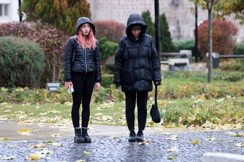 Yurt genelinde hayat saat 09.05'te 1 dakikalığına durdu 