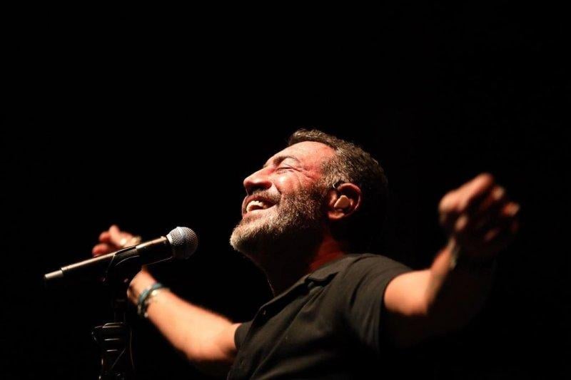 Yılbaşı sahne fiyatını 750 bin TL yapan Hakan Altun'un konser paylaşımları