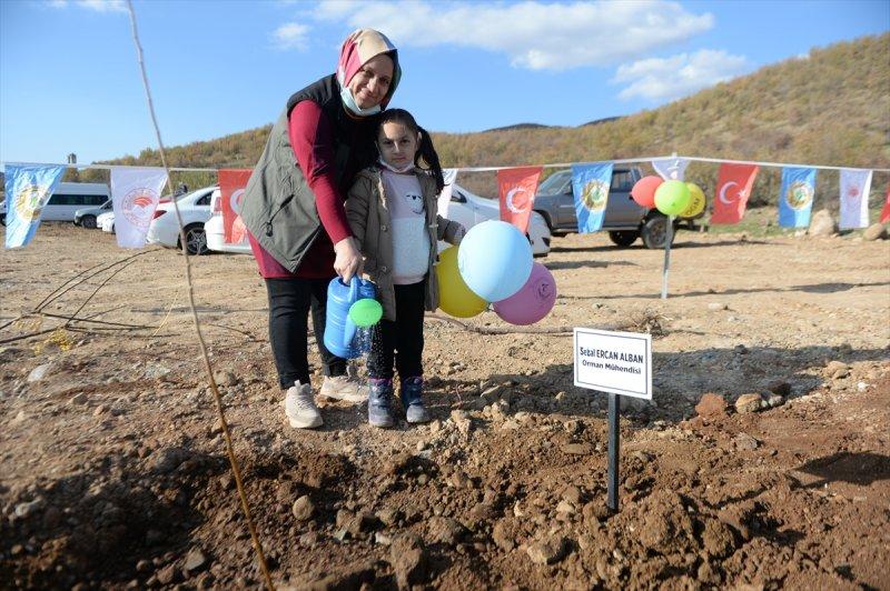 Milli Ağaçlandırma gününde yurt genelinde fidan dikimi yapıldı