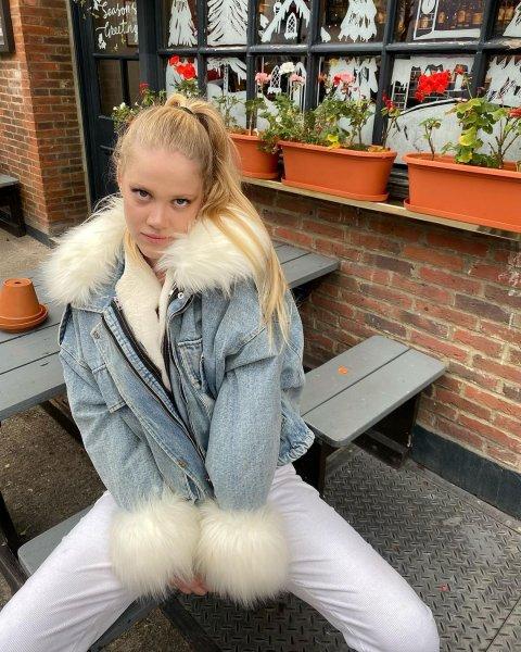 Serel Yereli'nin iddialı pozları