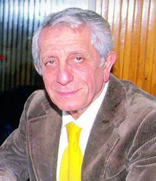 Fotoğraflarla usta tiyatrocu Nejat Uygur