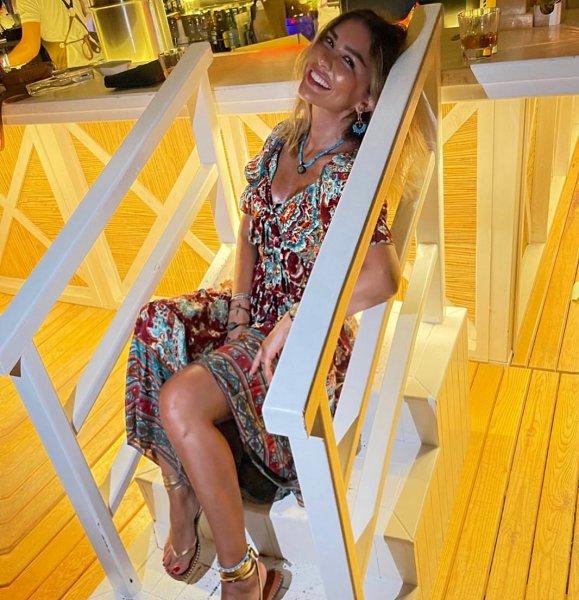 Selen Görgüzel, öpüşmek için eşi Hamdi Alkan'dan izin aldı