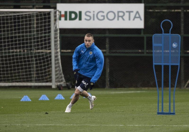 Fenerbahçe 21 Kasım'da oynanacak derbi hazırlıklarını sürdürüyor