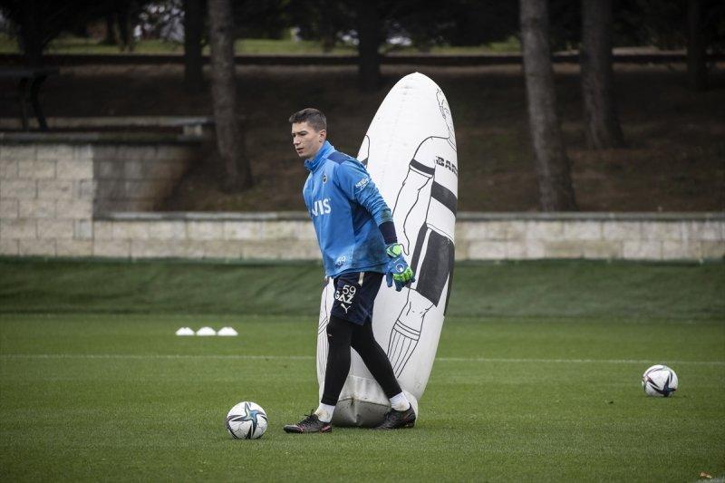 Fenerbahçe 21 Kasım'da oynanacak derbi hazırlıklarını sürdürüyor