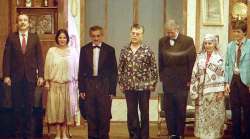 Fotoğraflarla usta tiyatrocu Nejat Uygur