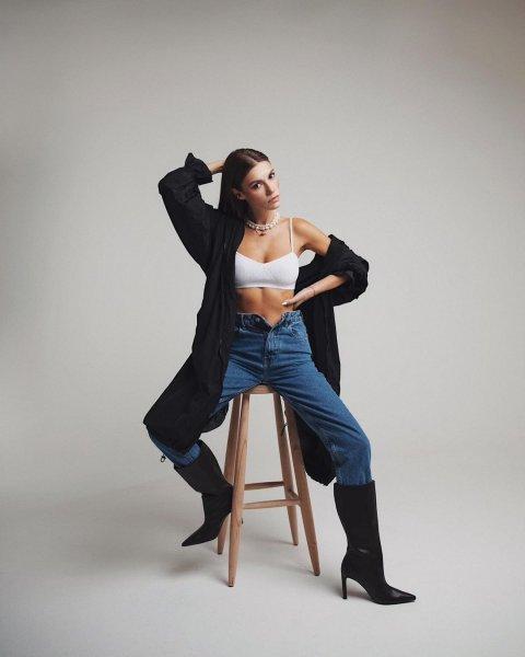 Camdaki Kız'a yeni transfer: Yüsra Geyik'in cesur fotoğrafları