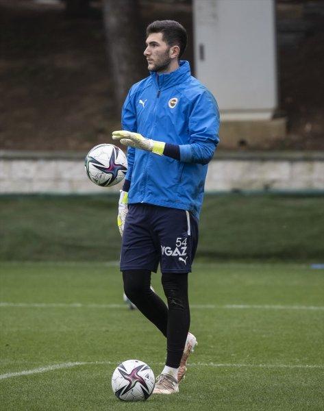 Fenerbahçe 21 Kasım'da oynanacak derbi hazırlıklarını sürdürüyor