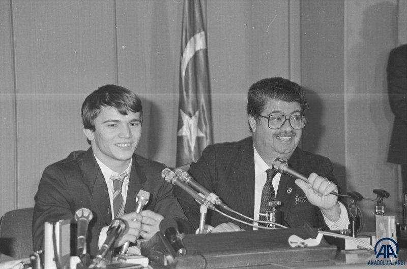 'Cep Herkülü' Milli halterci Naim Süleymanoğlu'nun ölüm yıldönümü