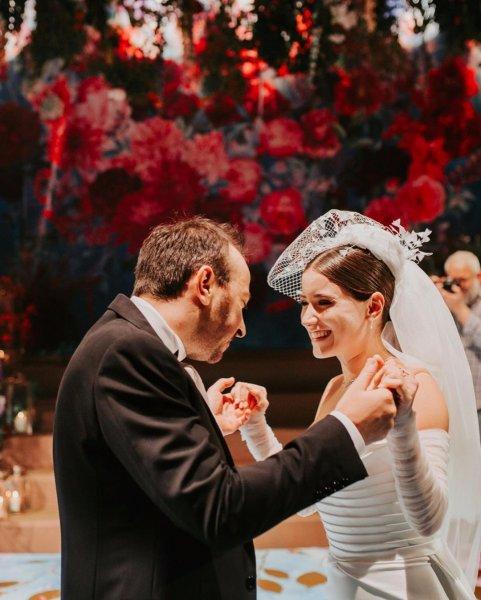 Ali Atay ve Hazal Kaya'nın evliliği