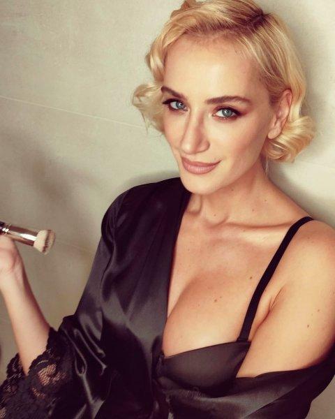 Gündemden düşmeyen Didem Soydan'ın iddialı pozları