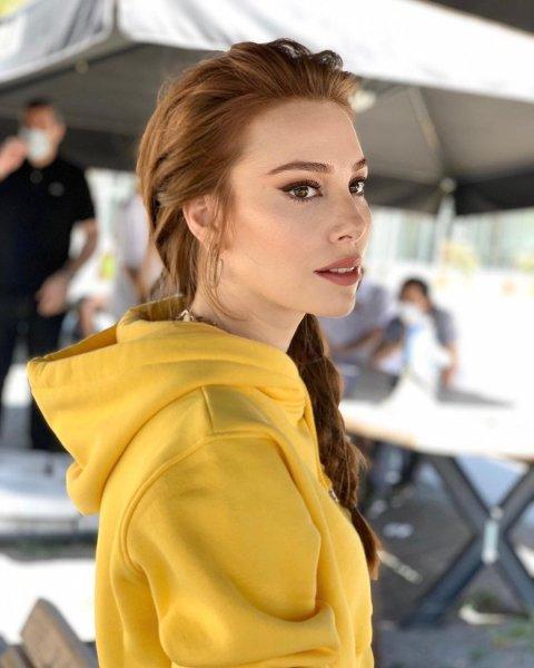 'Kiralık Aşk' dizisi ile çıkış yapan Elçin Sangu