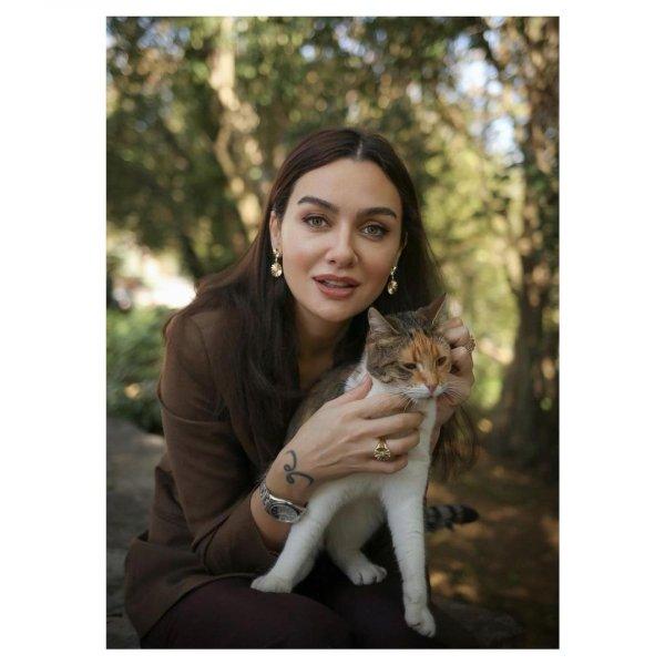 Ünlü kadın oyuncuların doğal görünme formülleri