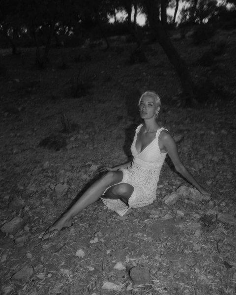 Gündemden düşmeyen Didem Soydan'ın iddialı pozları