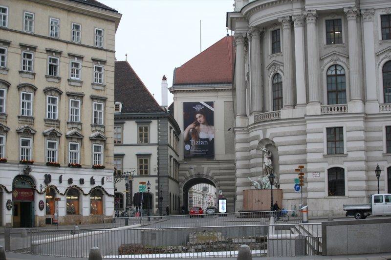 Avusturya'da 20 günlük sokak yasağı