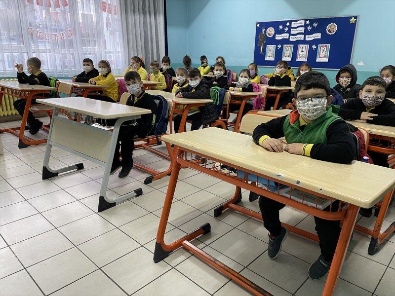 Okullarda ara tatil dönemi sona erdi