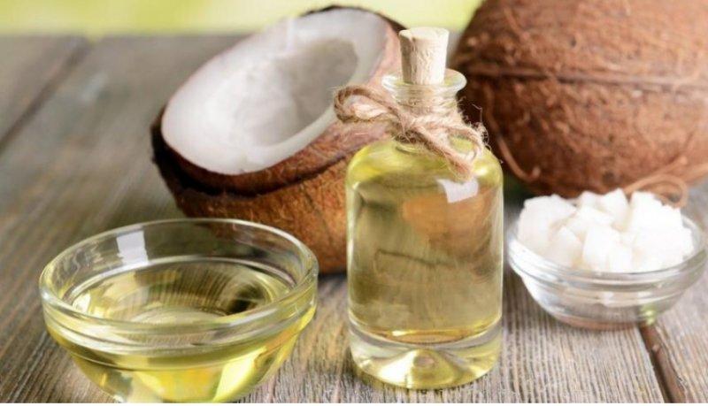 Erken yaşta saç beyazlatan nedenler ve alınacak önlemler