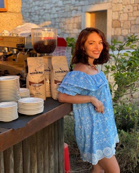 Son zamanların sevilen oyuncusu Ezgi Mola'nın paylaşımları