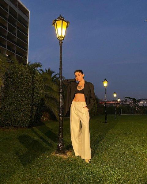 Yeni neslin yetenekli oyuncusu: Hazar Ergüçlü