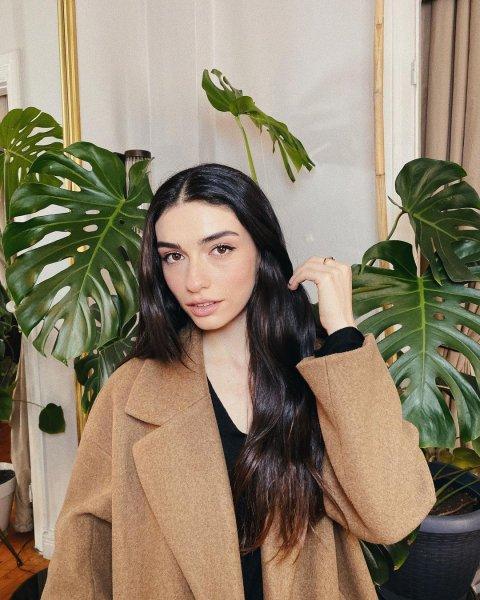 Yeni neslin yetenekli oyuncusu: Hazar Ergüçlü