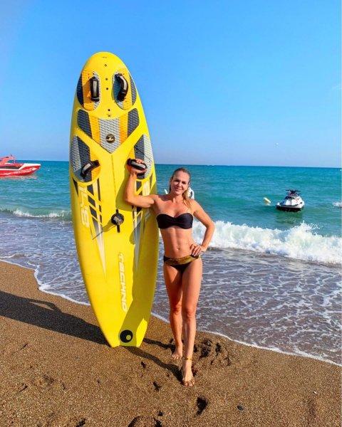 Nagihan Karadere'nin Instagram kareleri