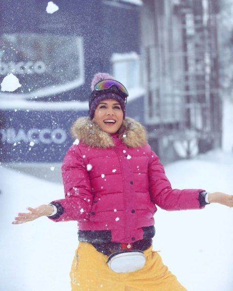 Nagihan Karadere'nin Instagram kareleri