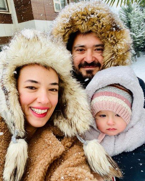 Seda Bakan ve ailesi